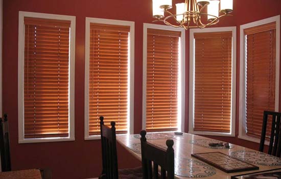 ���ݰ칫��������Ҷ����ľ��Ҷ����������